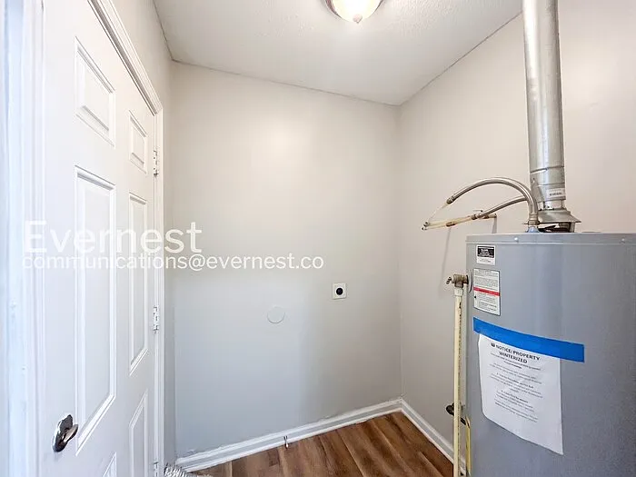362 Hewlett Rd — Photo 21