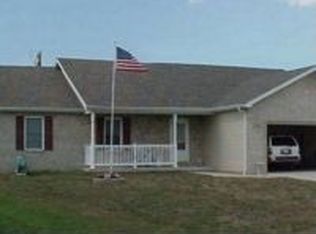 105 Shawnee, Wood River, IL 62095