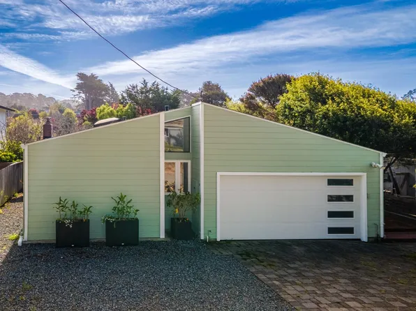 1161 Tamarind St, Montara, CA 94037