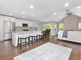 10227 Roe Ave, Overland Park, KS 66207