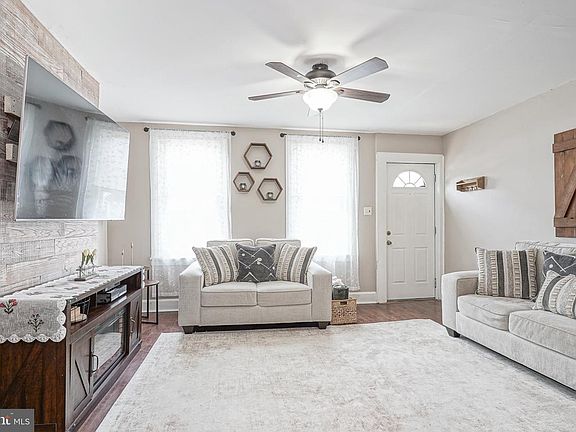 4th image of 151 Mount Holly Ave