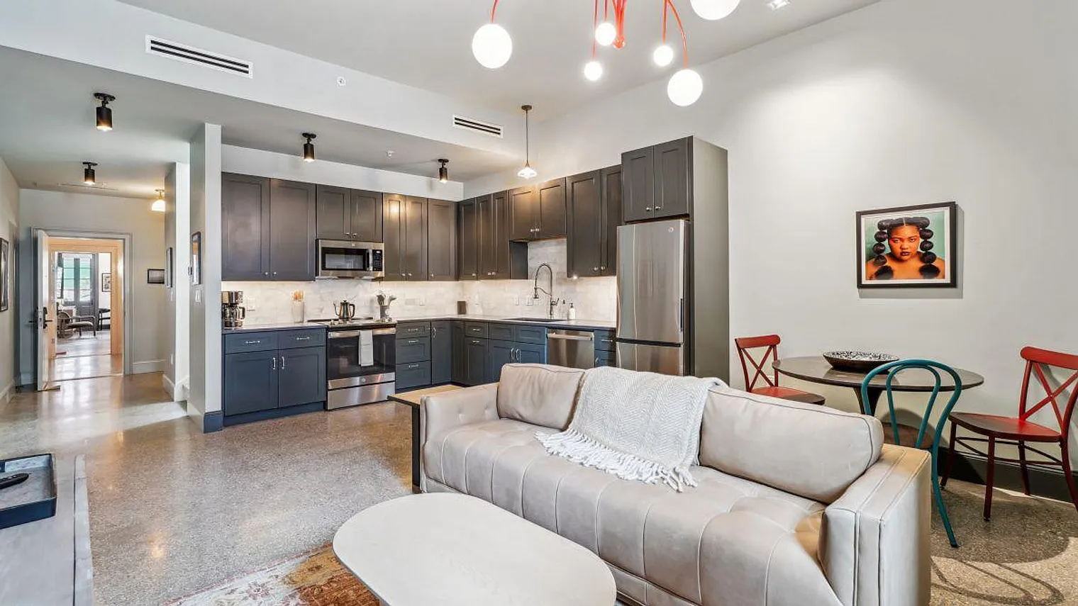2 bed, 3.0 bath, 990 sqft, $8,947 — Photo 1