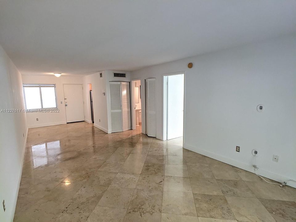 1st image of 1610 Lenox Ave APT 310