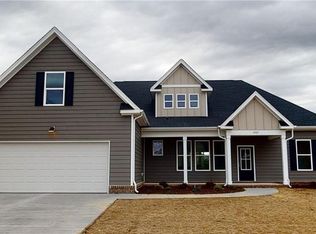 3383 Nansemond River Dr, Suffolk, VA 23435