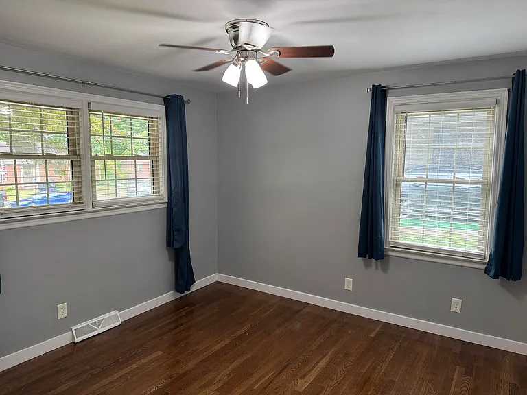 210 N Woodberry Ave — Photo 7