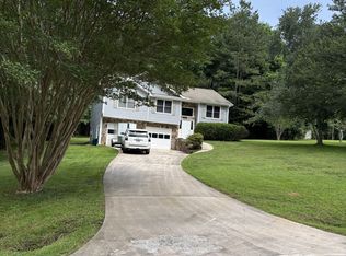 38 Stonehedge Dr, Dawsonville, GA 30534
