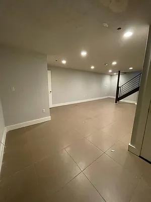 Rented by Lodger Corp | media 28