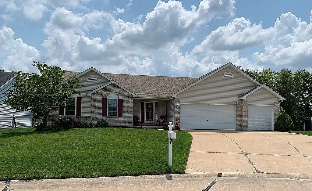 6 Lake James Ct photo 1