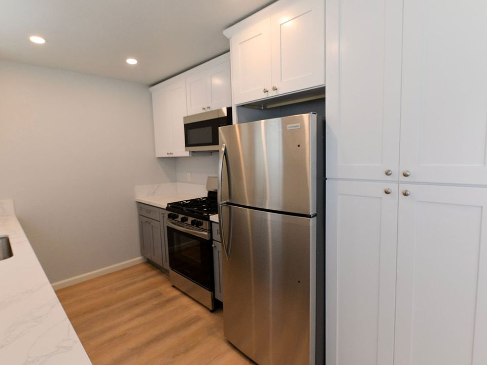 1st image of 223 Avenida Monterey #A