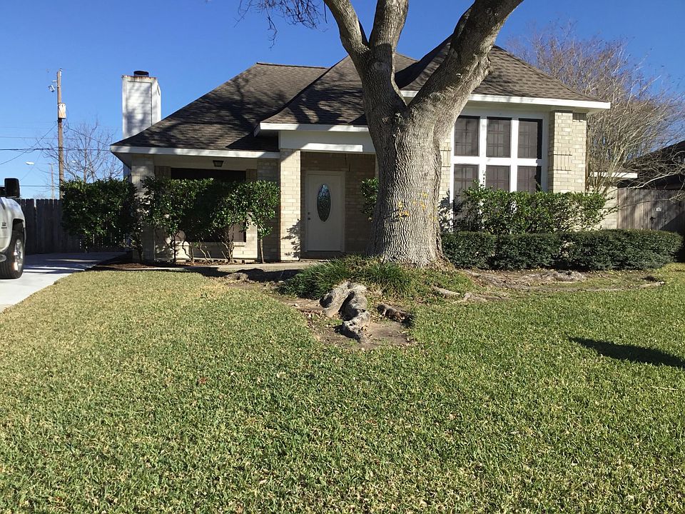 1st image of 418 Westminster Dr