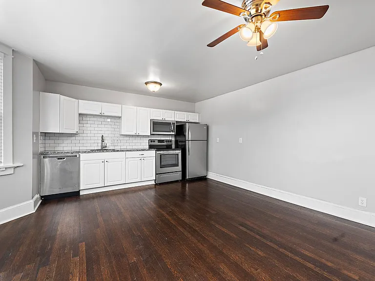 4244 Terrace St — Photo 15