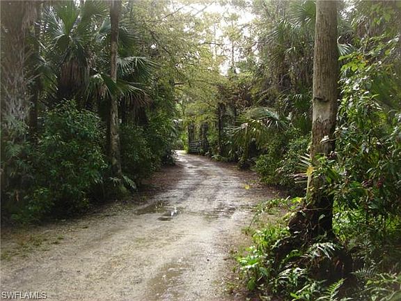 Home For Sale In ACREAGE