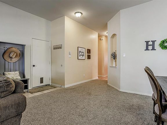 4th image of 8504 Cactus Flower Dr