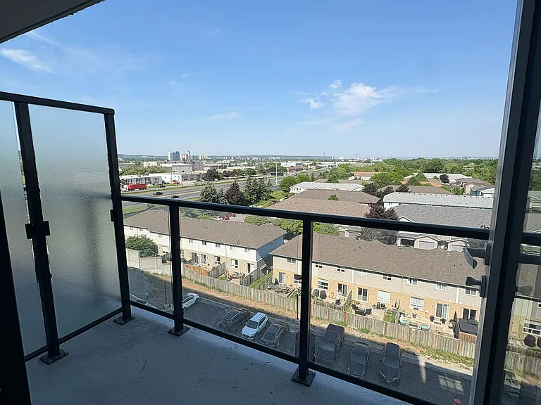 461 Green Rd #706 — Photo 8