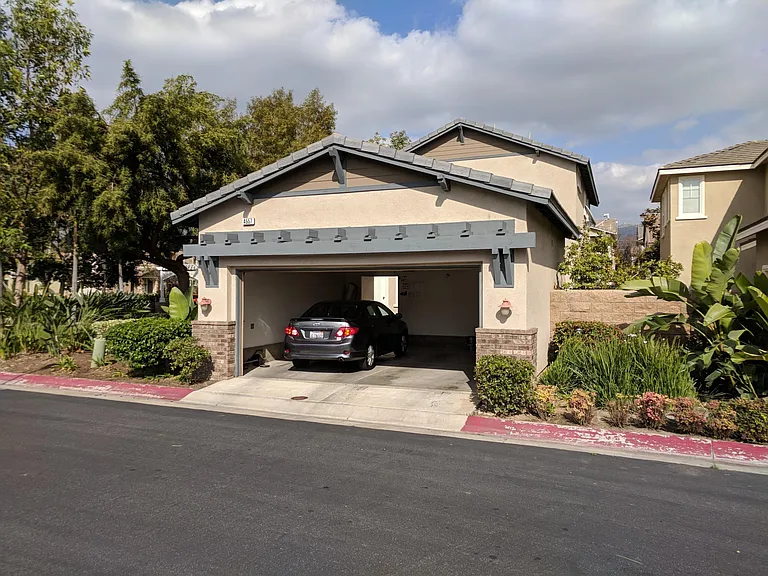 4557 Star Pass Rd — Photo 2