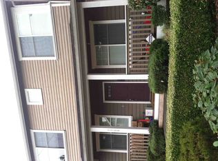 7708 16th Ave NE, Seattle, WA 98115