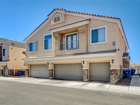 2nd image of 3313 Jamaica Princess Pl Unit 3