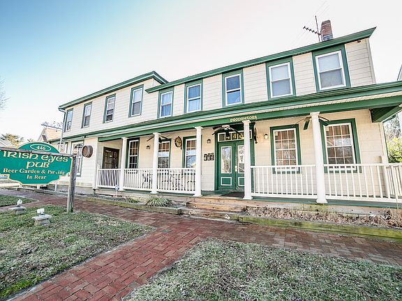 3rd image of 444 Saint Louis Ave