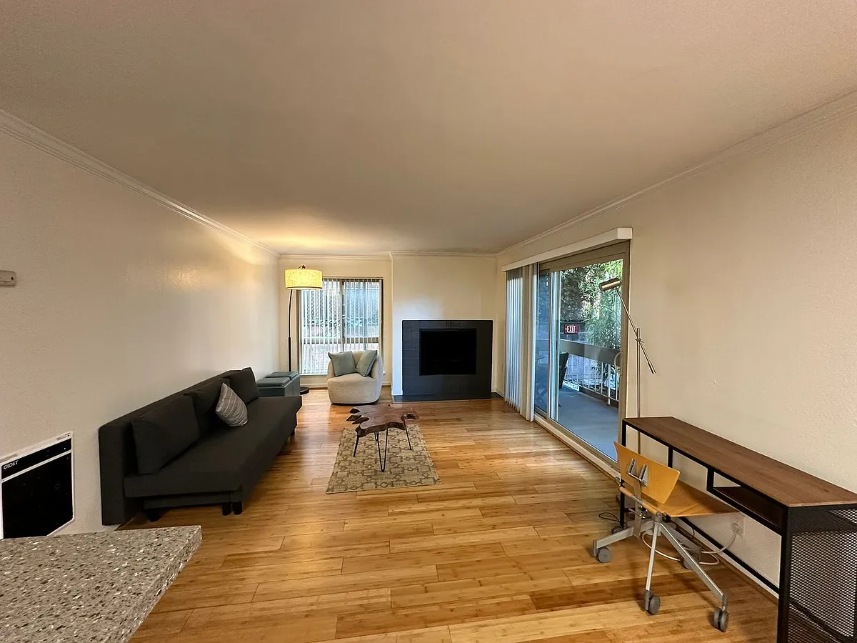 Building Photo - 66 Fairmount Ave #219