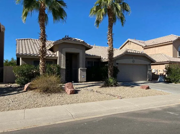 870 N Madrid Ln, Chandler, AZ 85226