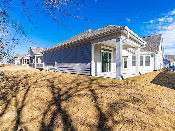 5th image of 1900 Pinecliff Ct