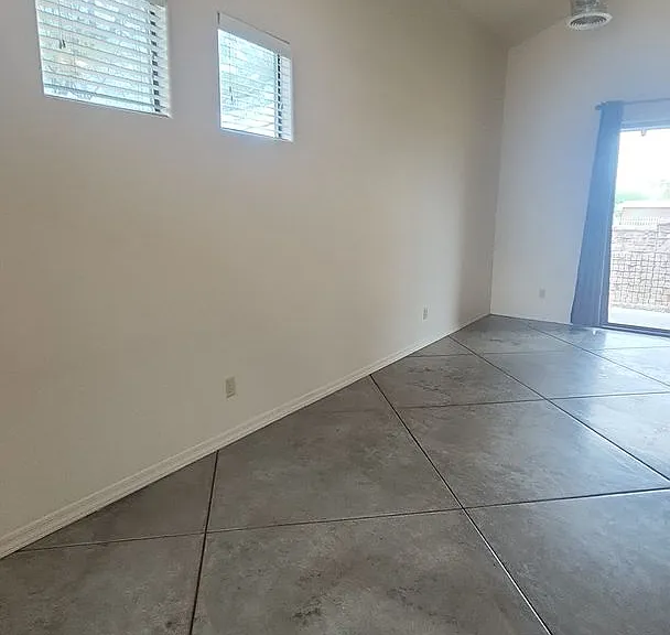 3075 N Presidio Park Pl — Photo 4