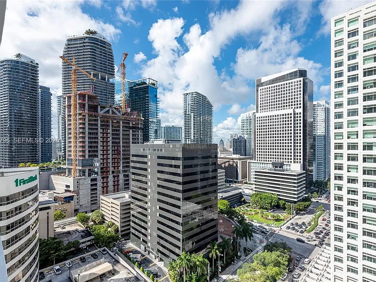 951 Brickell Ave #2100 — Photo 15