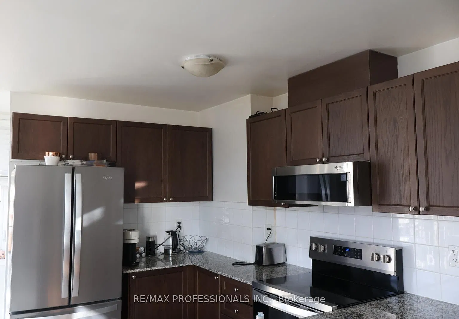 2 bed, $2,400 — Photo 2
