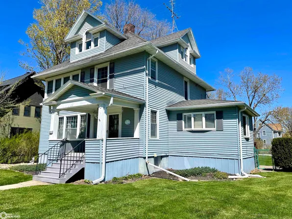 1420 West St, Grinnell, IA 50112