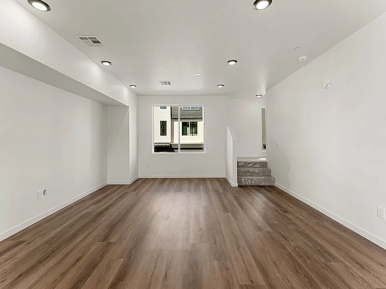 Coal Creek Townhomes — Photo 15