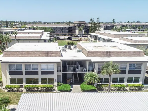 4726 Marine Pkwy APT 201, New Port Richey, FL 34652