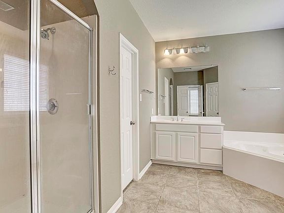 5th image of 21119 Falcon Creek Ct #0