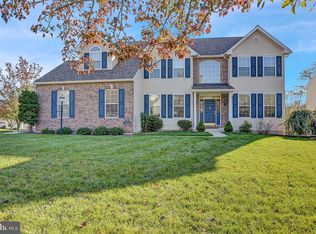 1216 Stonehenge Dr, Reading, PA 19606