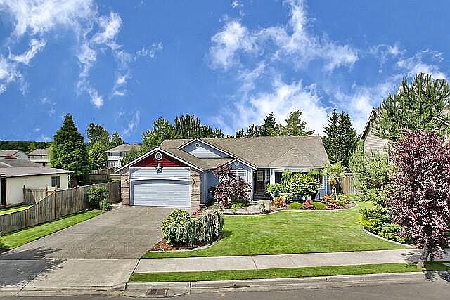 1st image of 1118 22nd Street Pl NW