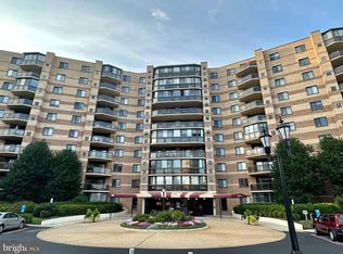 8380 Greensboro Dr APT 925, Mc Lean, VA 22102