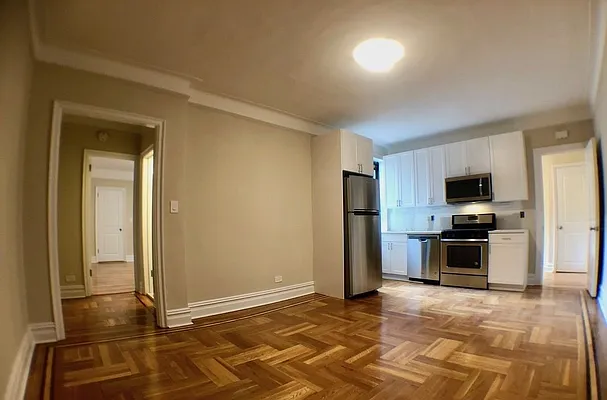 Rented by Bond New York | media 8