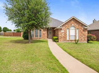 5401 Blazing Star Ln, Wichita Falls, TX 76310