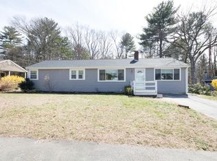 7 Thomas St, Walpole, MA 02081