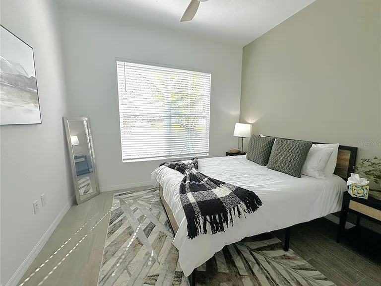 25018 Long Meadow Dr — Photo 19
