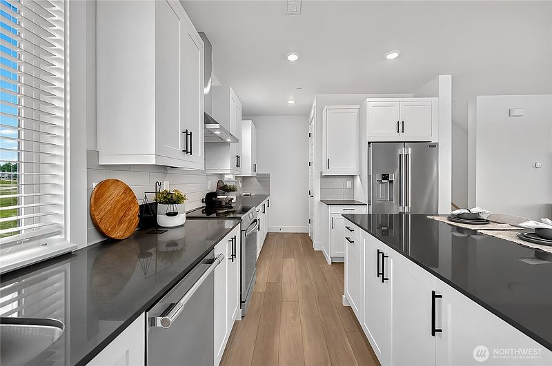 5th image of 9405 Paradise Lake Rd #B6