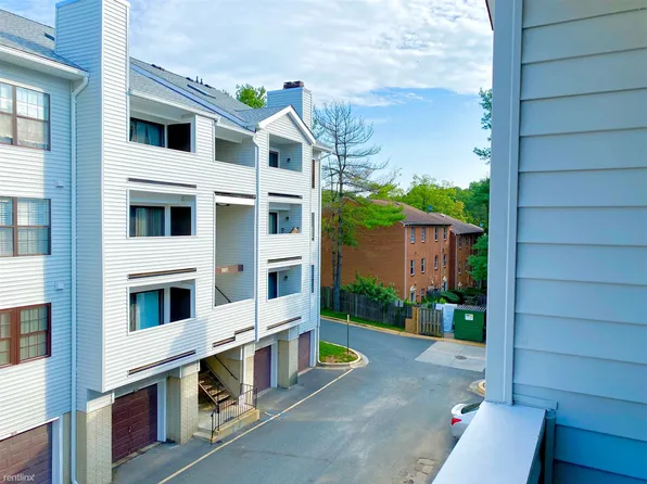 1647 Carriage House Ter APT H, Silver Spring, MD 20904