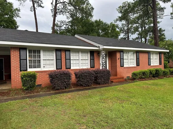 2308 Doncaster Dr, Albany, GA 31707