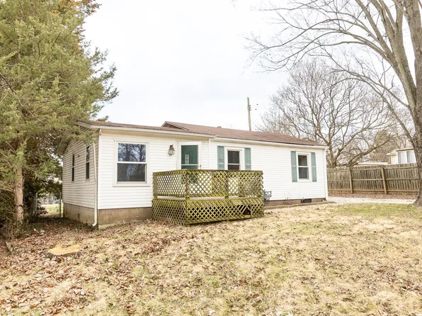 413 Shiloh Heights Dr, Shiloh, IL 62269