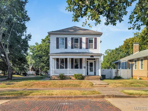 222 Wabash Ave, Belleville, IL 62220