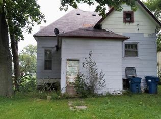 283 N Wildwood Ave, Kankakee, IL 60901