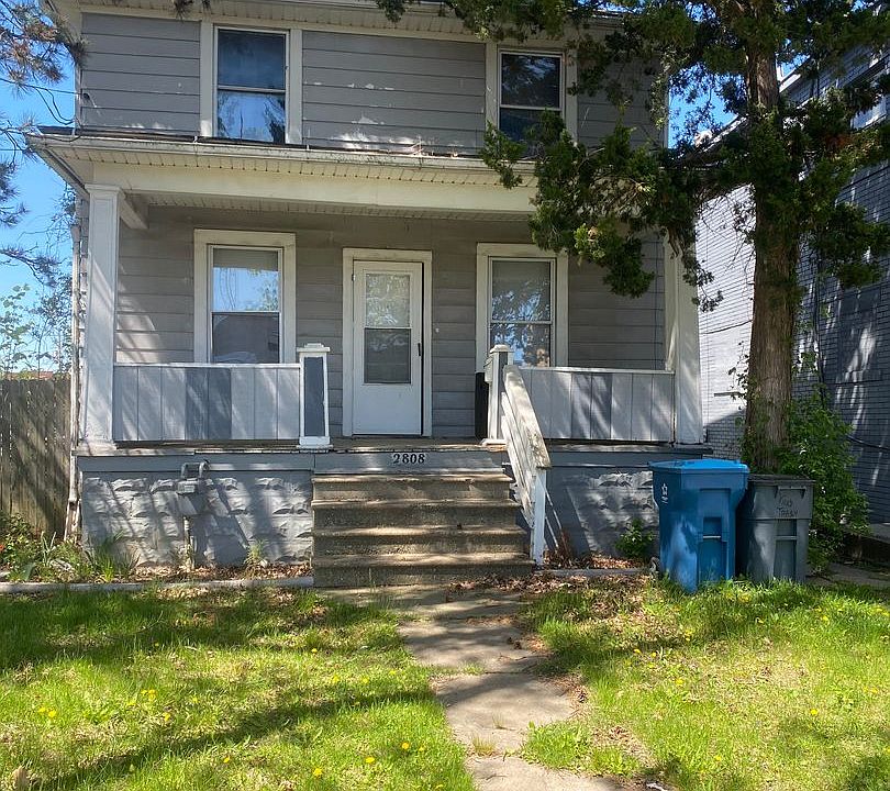 1st image of 2808 Apple Ave