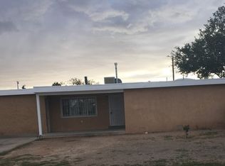 1029 Georgia St SE, Albuquerque, NM 87108