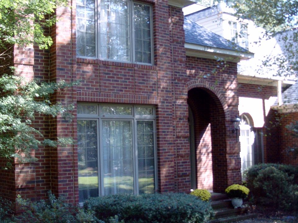 Front View- Entry