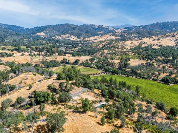 12400 Tomki Road, Redwood Valley, CA 95470