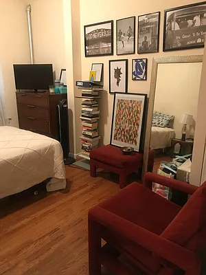 Rented by PMG Real Estate  | media 43